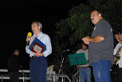 689.jpg
